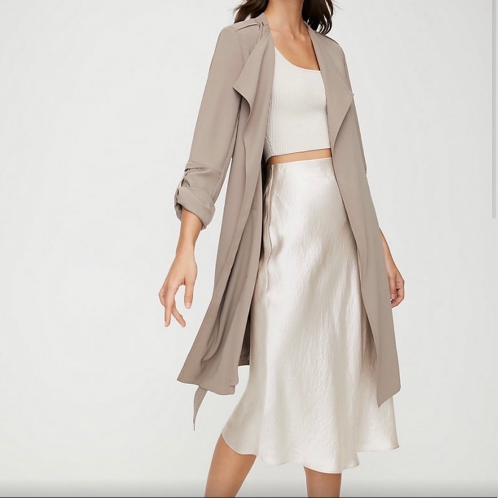 Aritzia Babaton flowy trench coat lightweight S taupe grey Quincey jacket